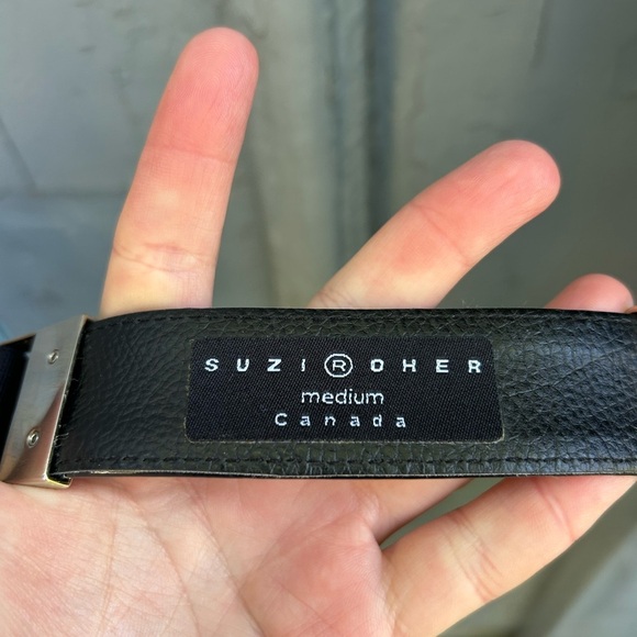 Suzi Roher black patent stretch belt, medium - Picture 7 of 7